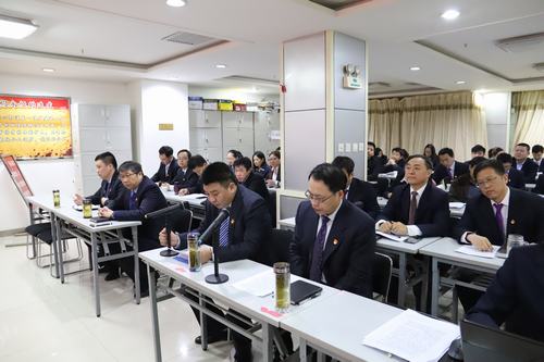 礦建二公司召開中層干部公開述職大會